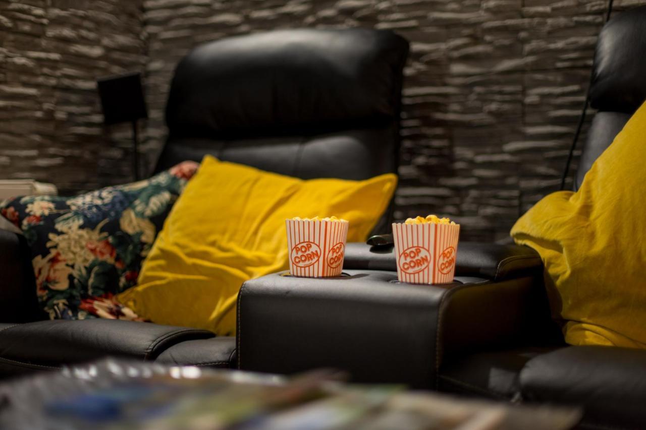 Home Cinema Kassel Ngoại thất bức ảnh